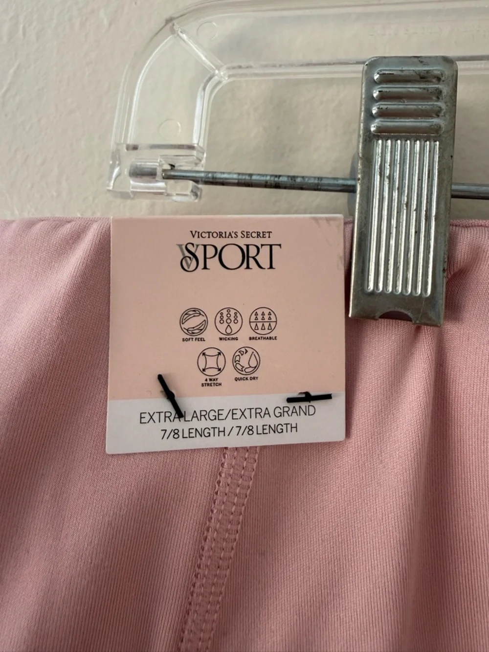 Victoria's Secret VSX Essential
High Rise Pocket Legging Sz XL
Chalk Rose - NWT - Picture 6 of 14